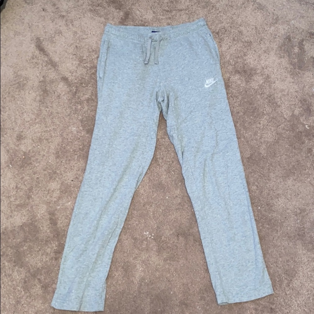 Men’s Nike joggers!